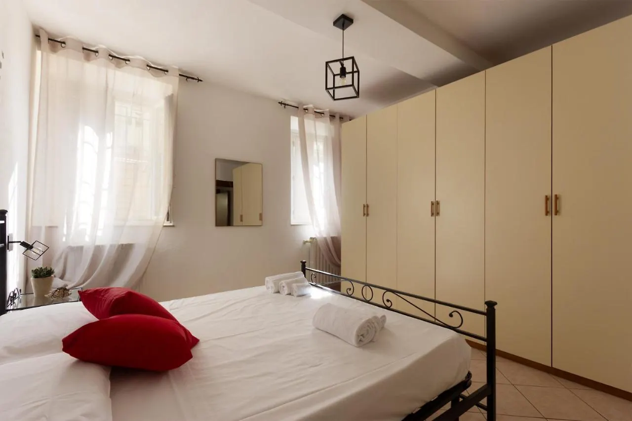Suite Garibaldi - Smart Holiday Mantova